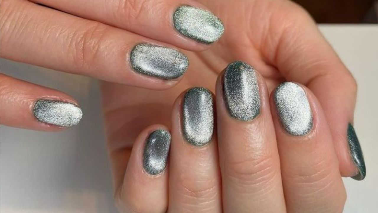 Tendências de Cores de Velvet Nails para 2025 e 2026
