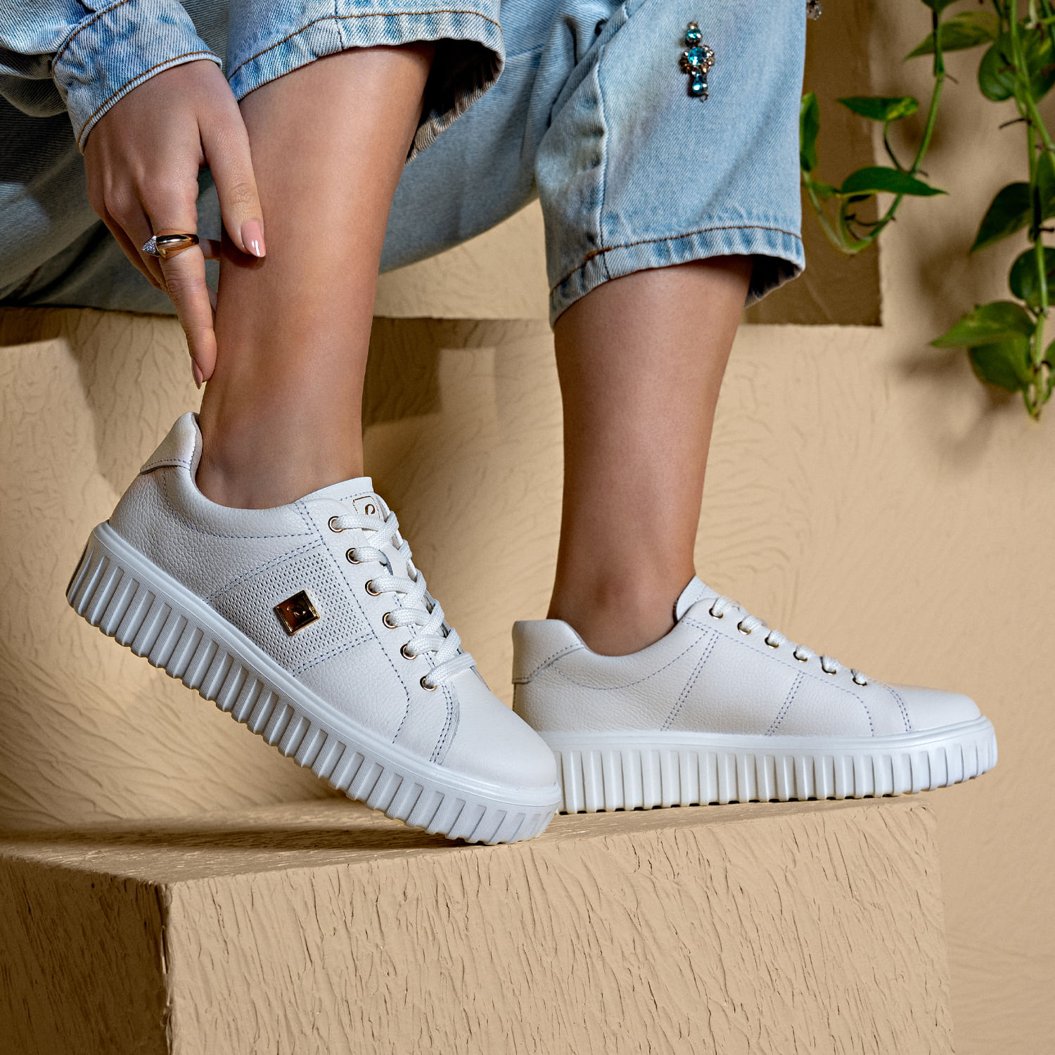 tênis branco feminino confortável