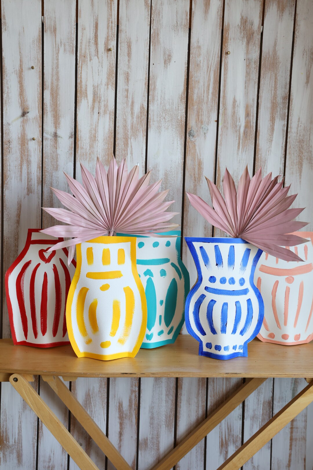 Tesoura Escolar vs. Tesoura de Artesanato: Qual a Diferença?