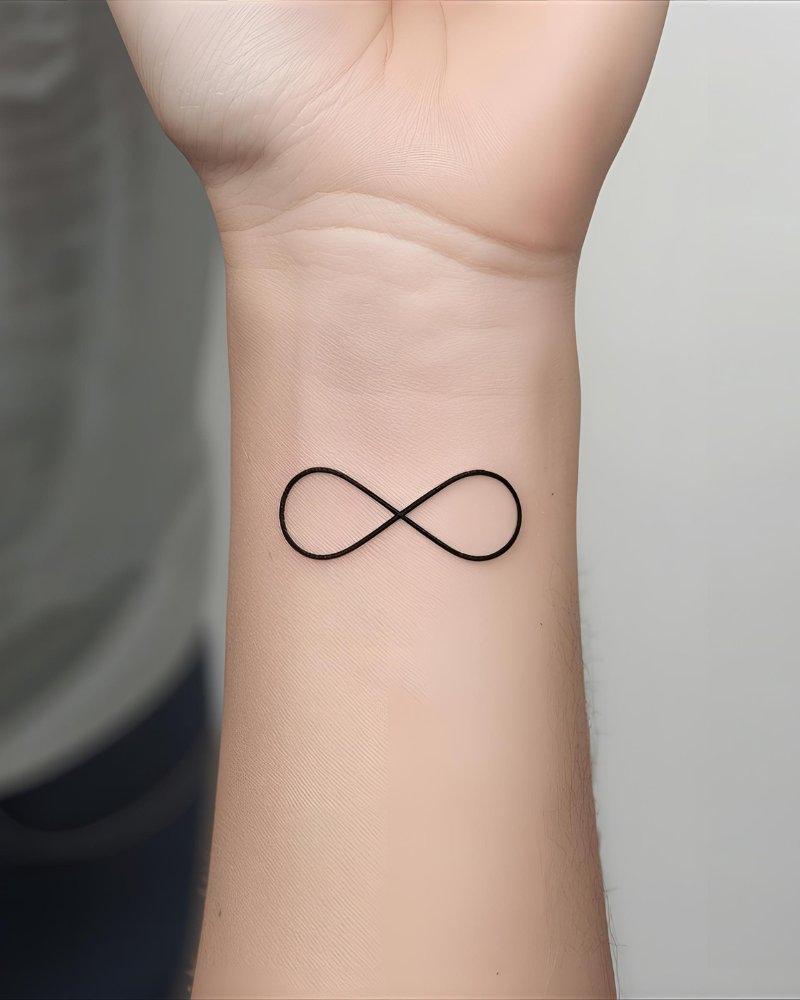 tatuagens pequenas para o tornozelo