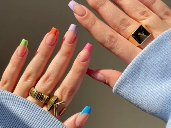 unhas redondas