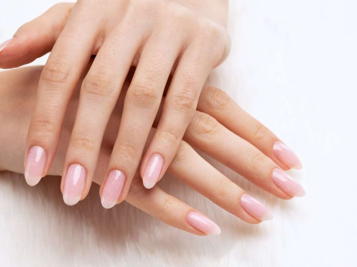 Unhas em gel: cuidados e remoção
