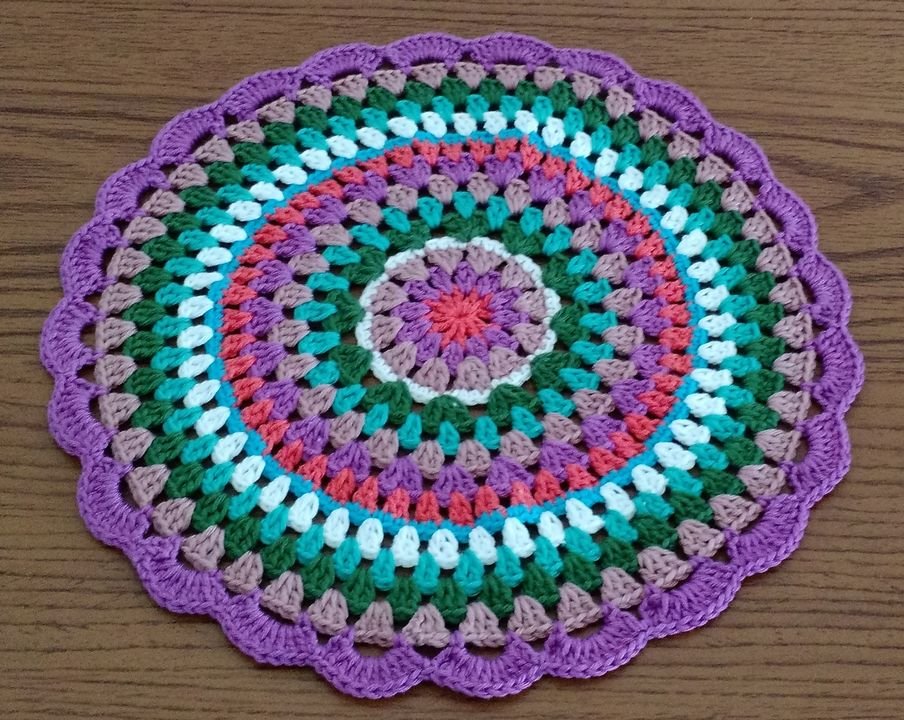 Ideias Criativas para Usar Toalhinhas de Crochê na Decoração