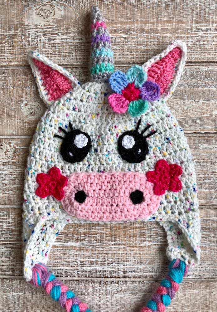 5 ideias de títulos:
1. Toucas de Crochê de Bichinhos: Guia Completo para Pais e Artesãos
2. Como Escolher a Touca de Crochê Perfeita para o Seu Bebê
3. Tutoriais de Toucas de Crochê de Animais: Do Ursinho à Corujinha
4. Materiais Essenciais para Confeccionar Toucas de Crochê Infantis
5. Tendências em Toucas de Crochê: Modelos Divertidos e Aconchegantes