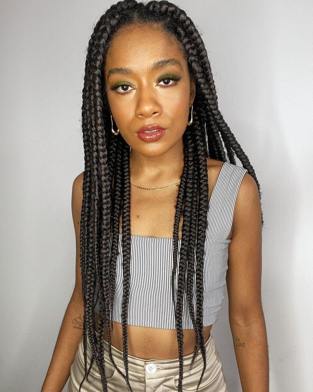 trança solta fina vs box braids grossa