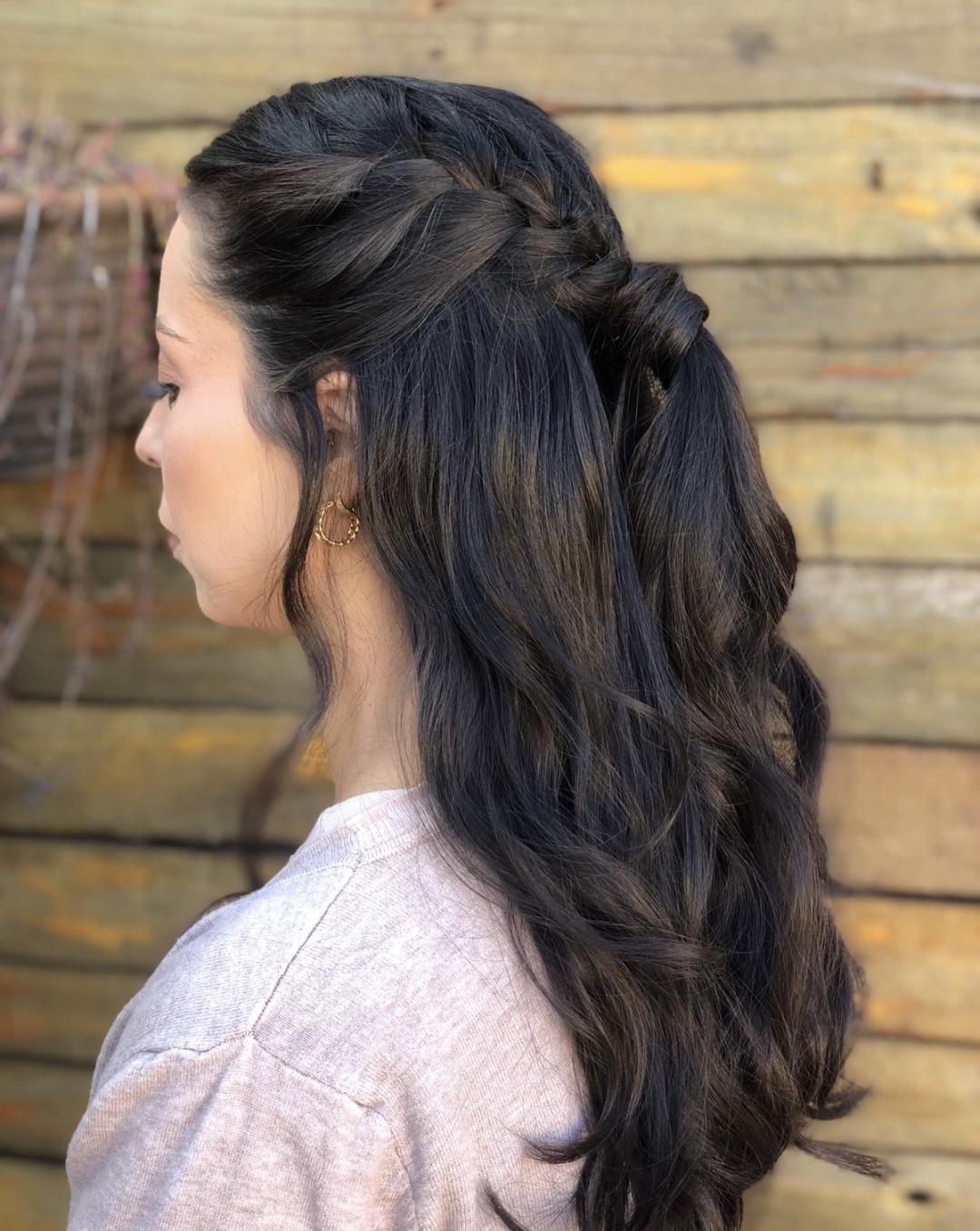 quanto custa um penteado de trança delicada profissional?