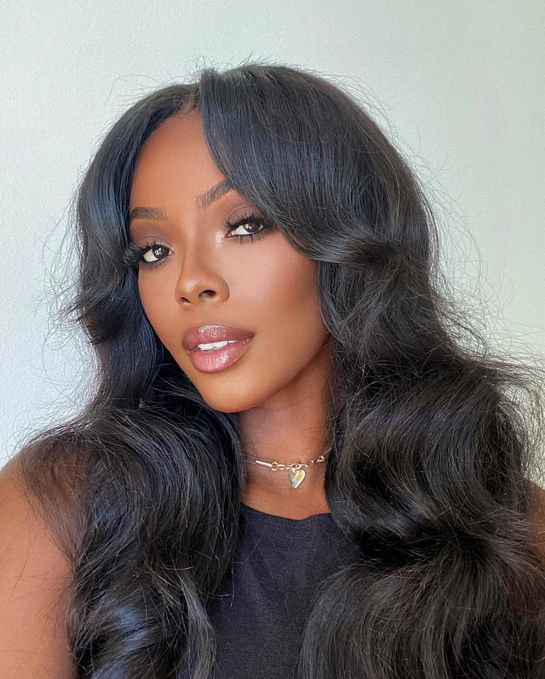 erros comuns ao fazer maquiagem básica para o trabalho