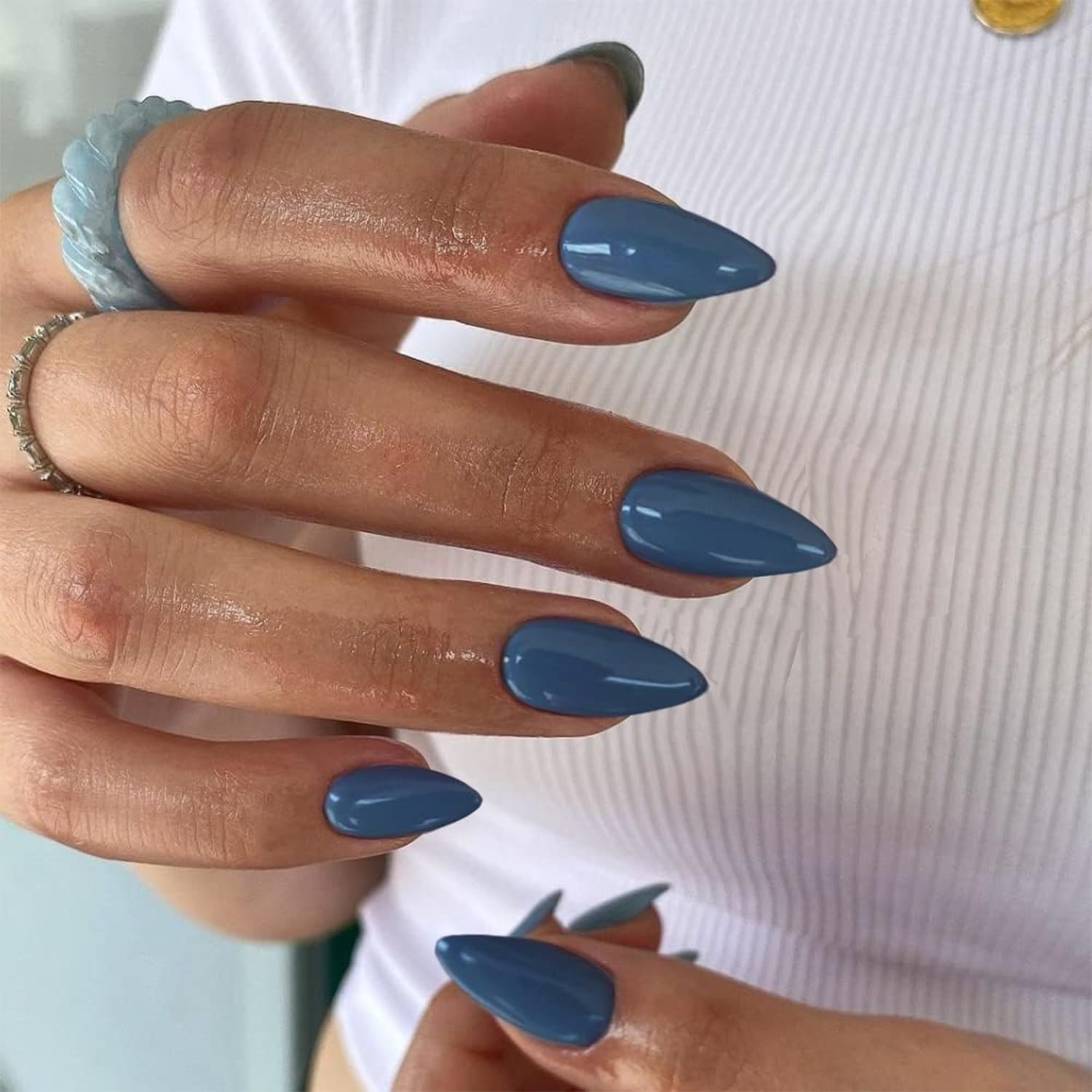 unha amendoada azul escuro para inverno