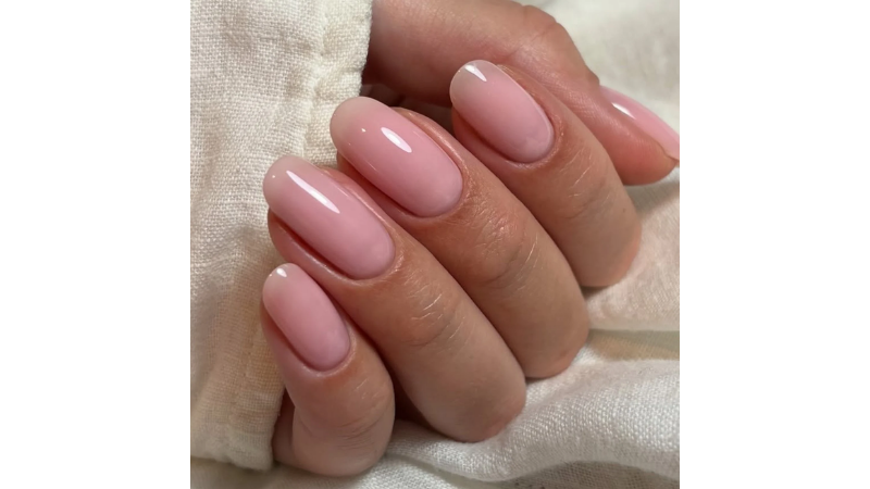 inspiração unha arredondada em gel