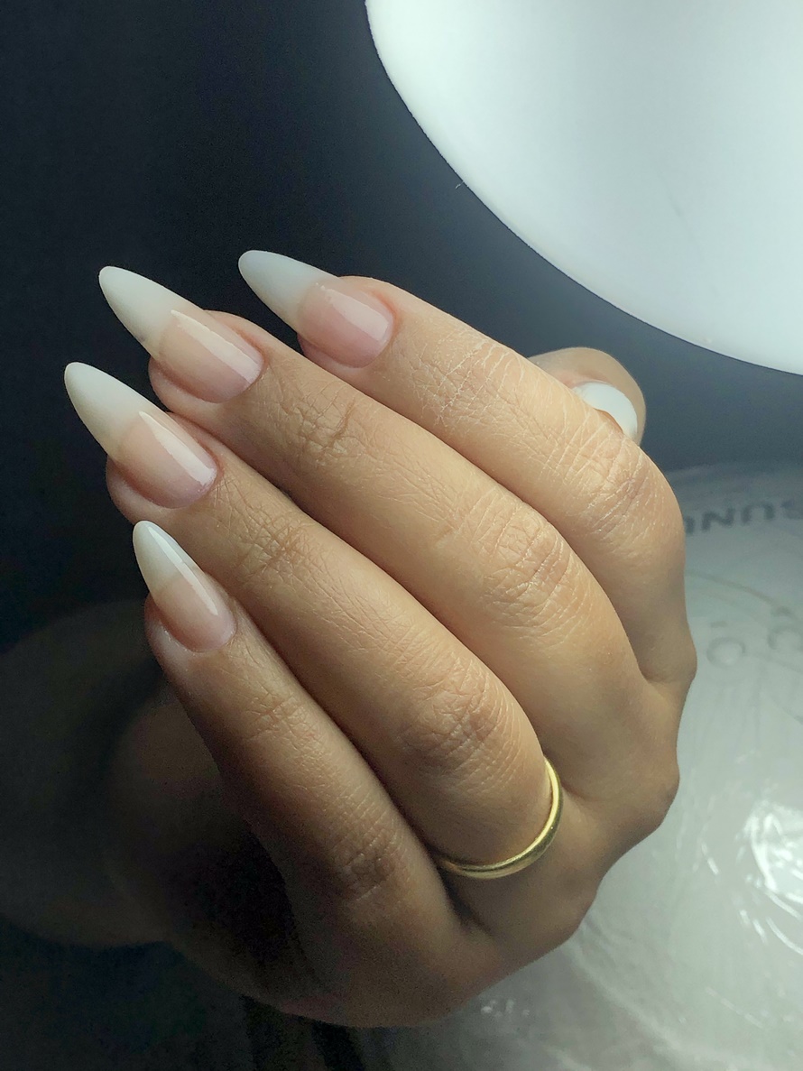 preço unha de fibra amendoada decorada