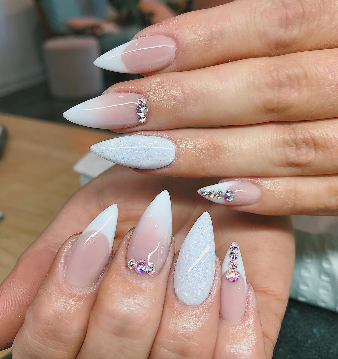 unha de gel ou acrigel para ano novo