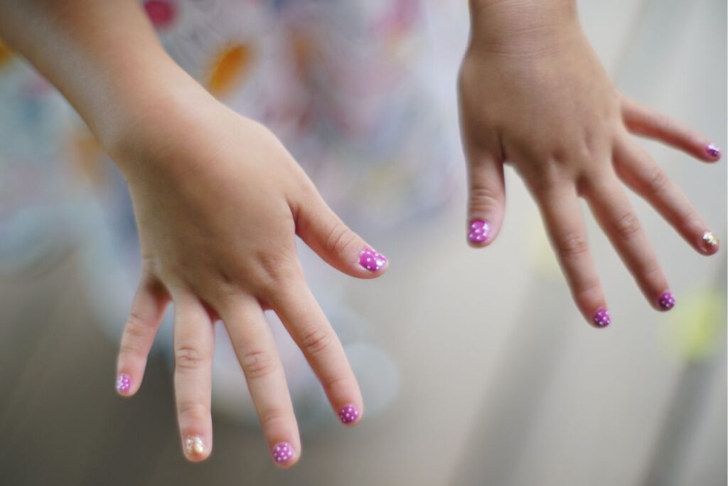 unha decorada infantil simples