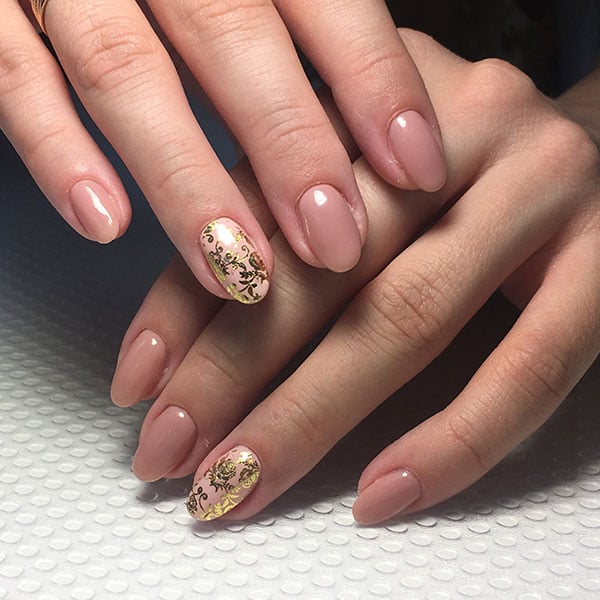 unha decorada neutra