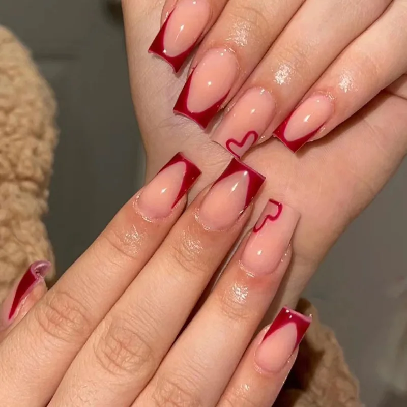 Unhas Minimalistas: Menos é Mais na Nail Art