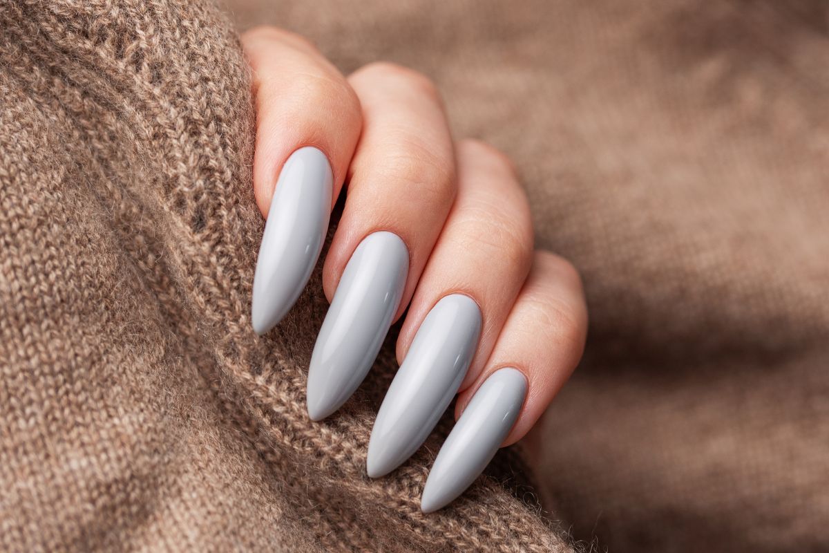 unha decorada simples amendoada