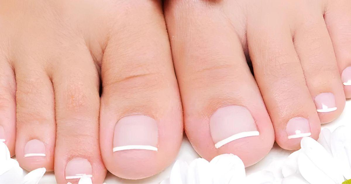 esmalte nude pé