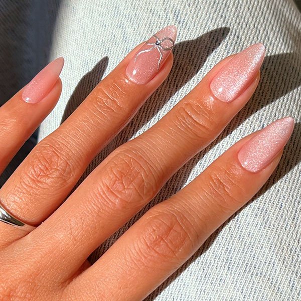 manutenção de alongamento de unhas