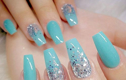 unhas em gel francesinha moderna