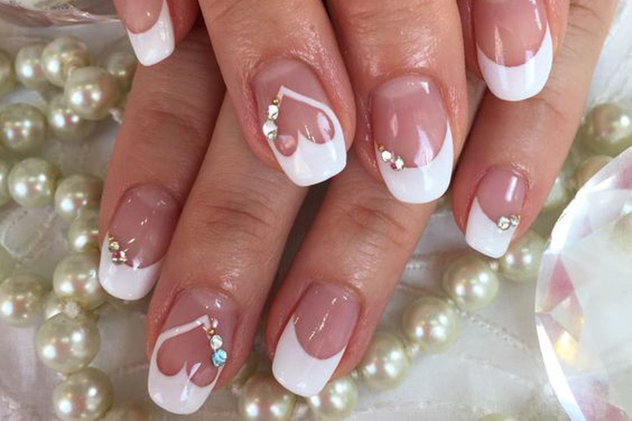 unha noiva minimalista gel
