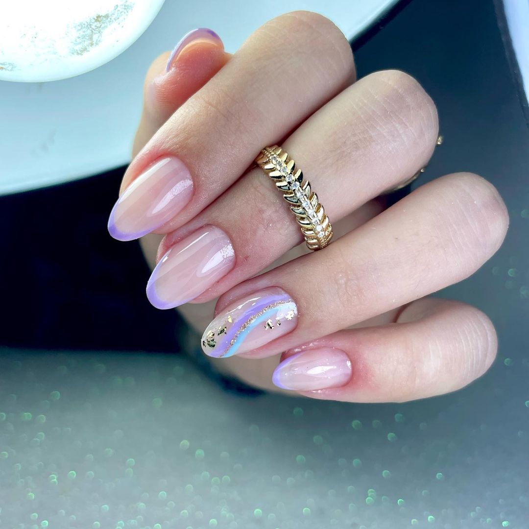 unha amendoada com nail art