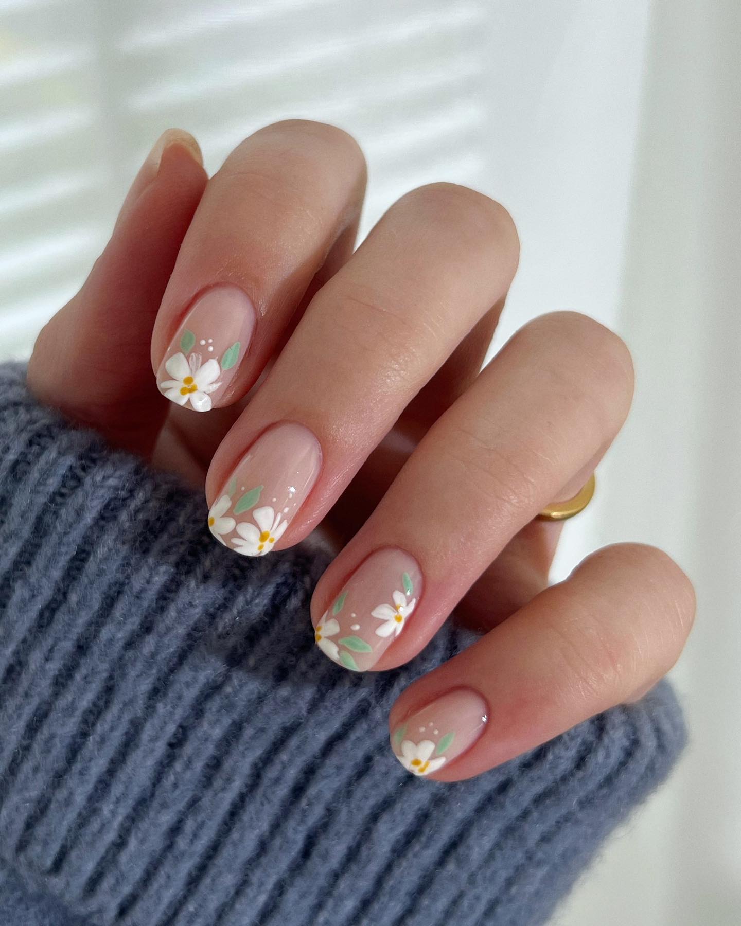 ideias de unhas pequenas decoradas simples