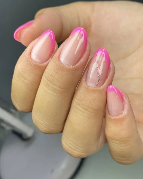 erros comuns ao fazer unhas rosa claro em casa