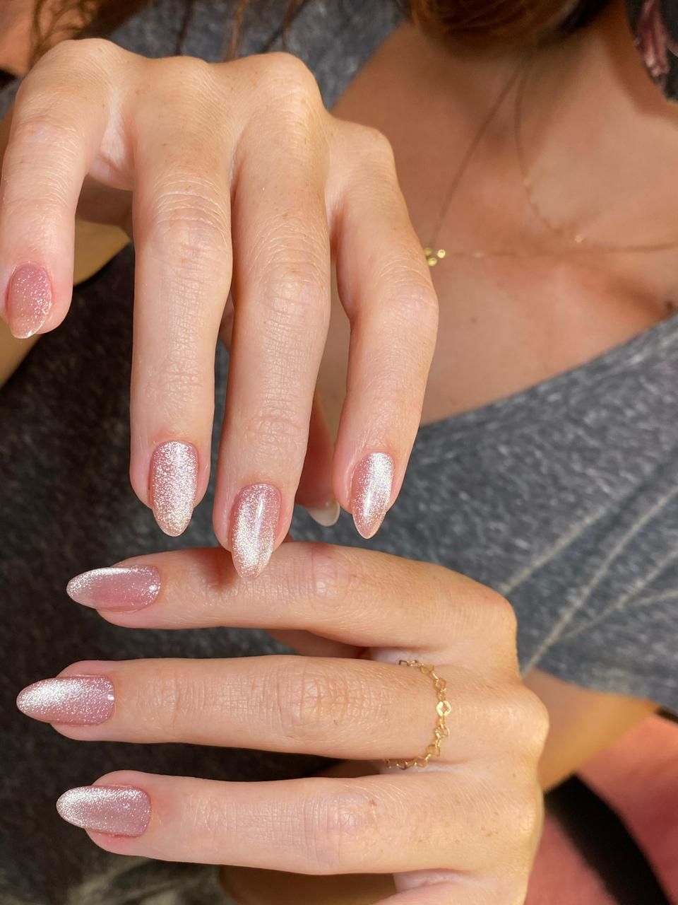unhas amendoadas em gel vs acrílico qual a melhor