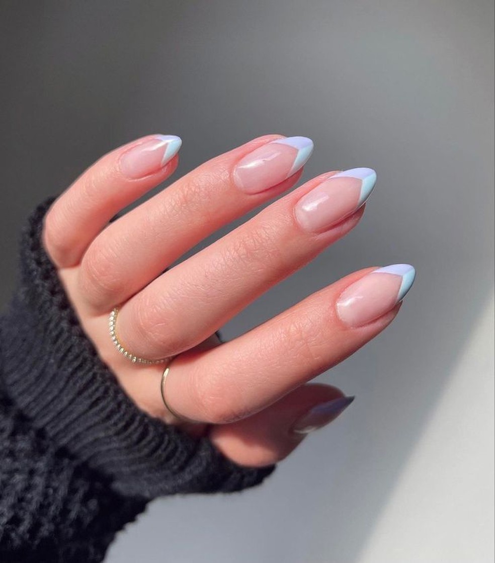 unhas amendoadas em gel vs acrílico qual a melhor