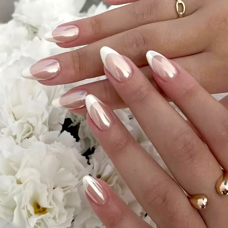inspiração unhas amendoadas em gel decoradas