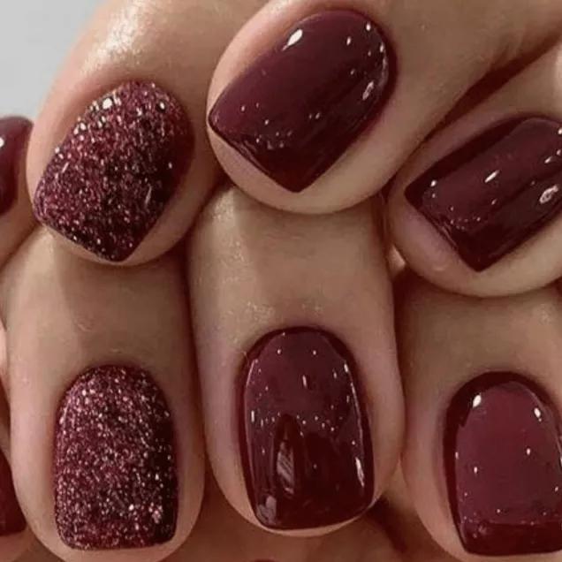unhas curtas formato oval
