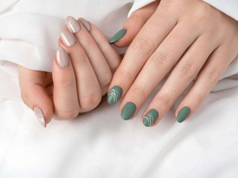 erros comuns ao tentar unhas delicadas e como evitar