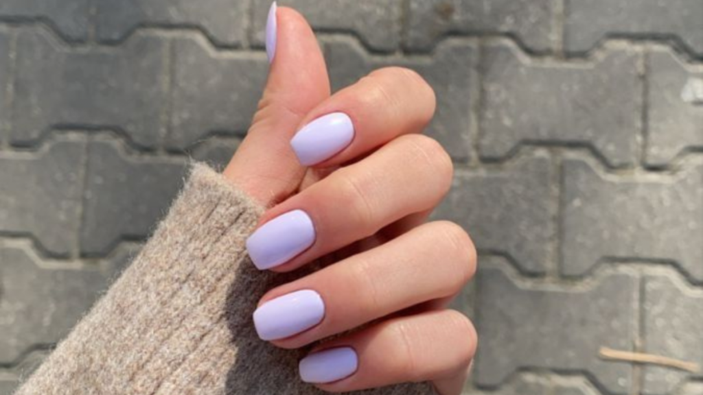 quanto custa fazer unhas delicadas no salão ou em casa
