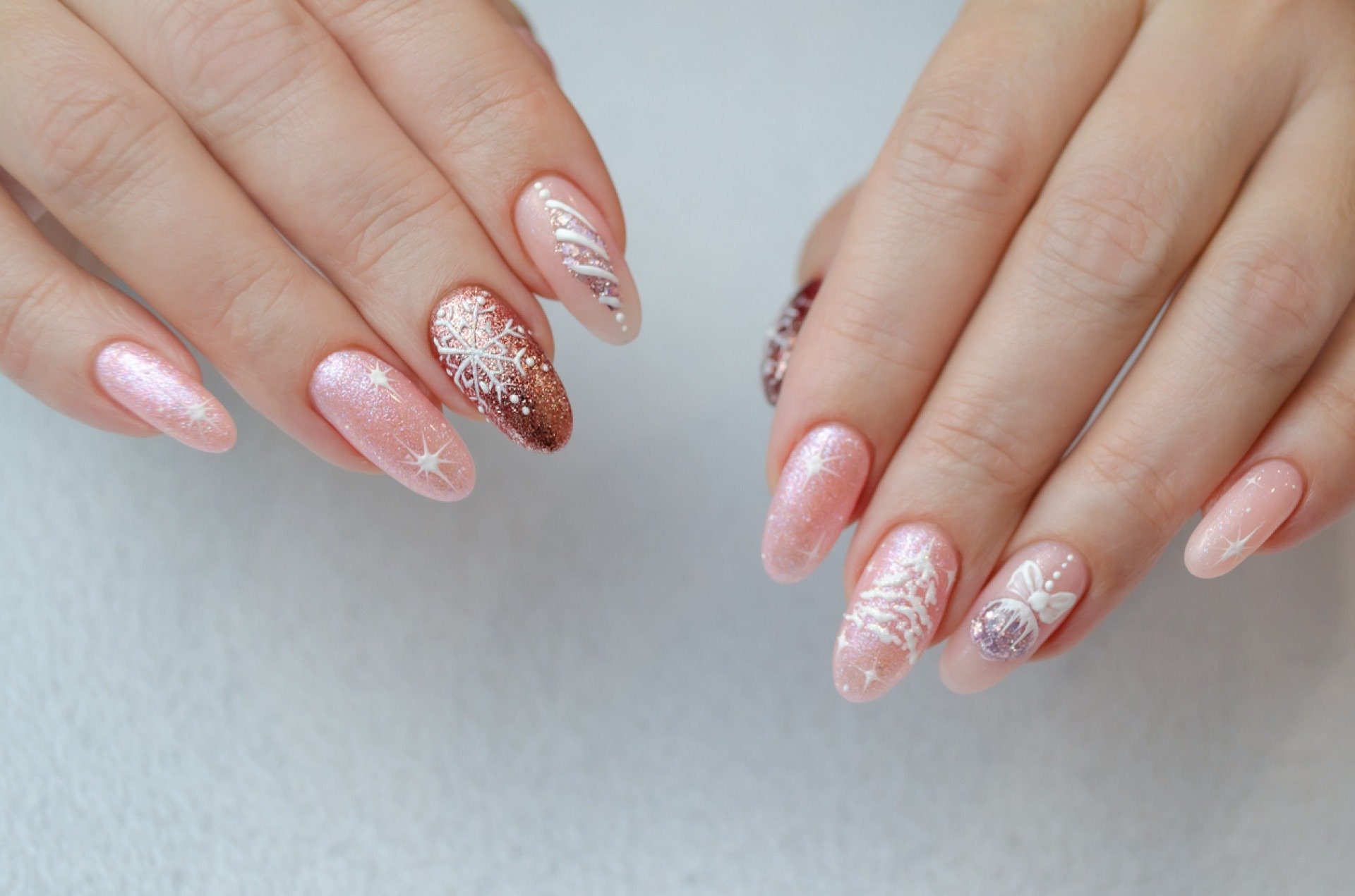 tendências unhas de gel arredondadas