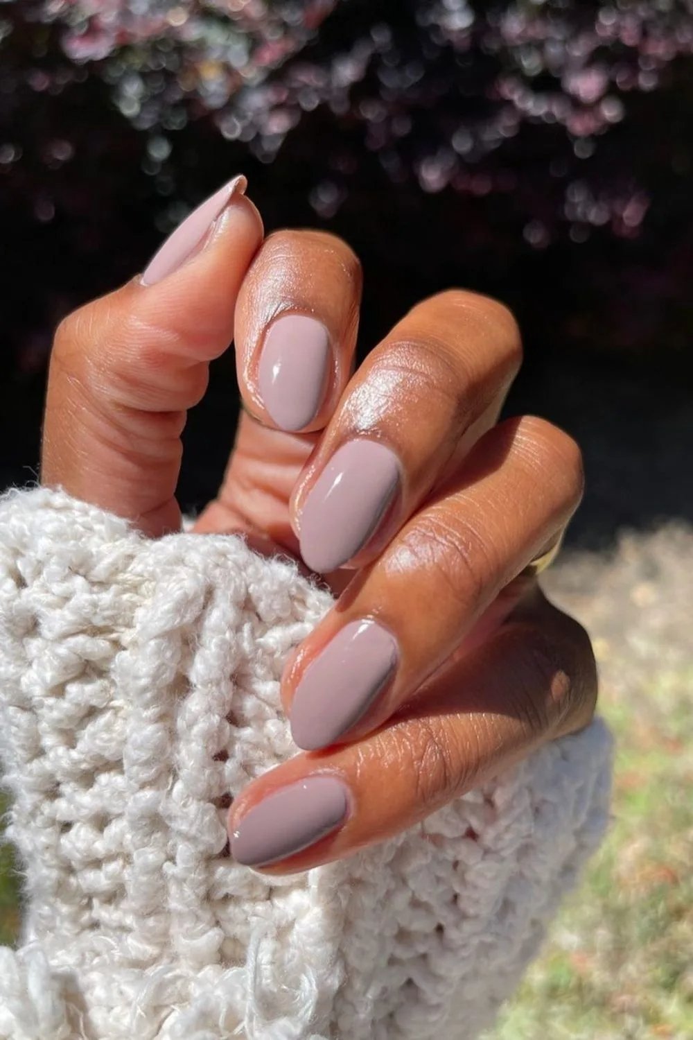 unhas de gel efeito espelhado
