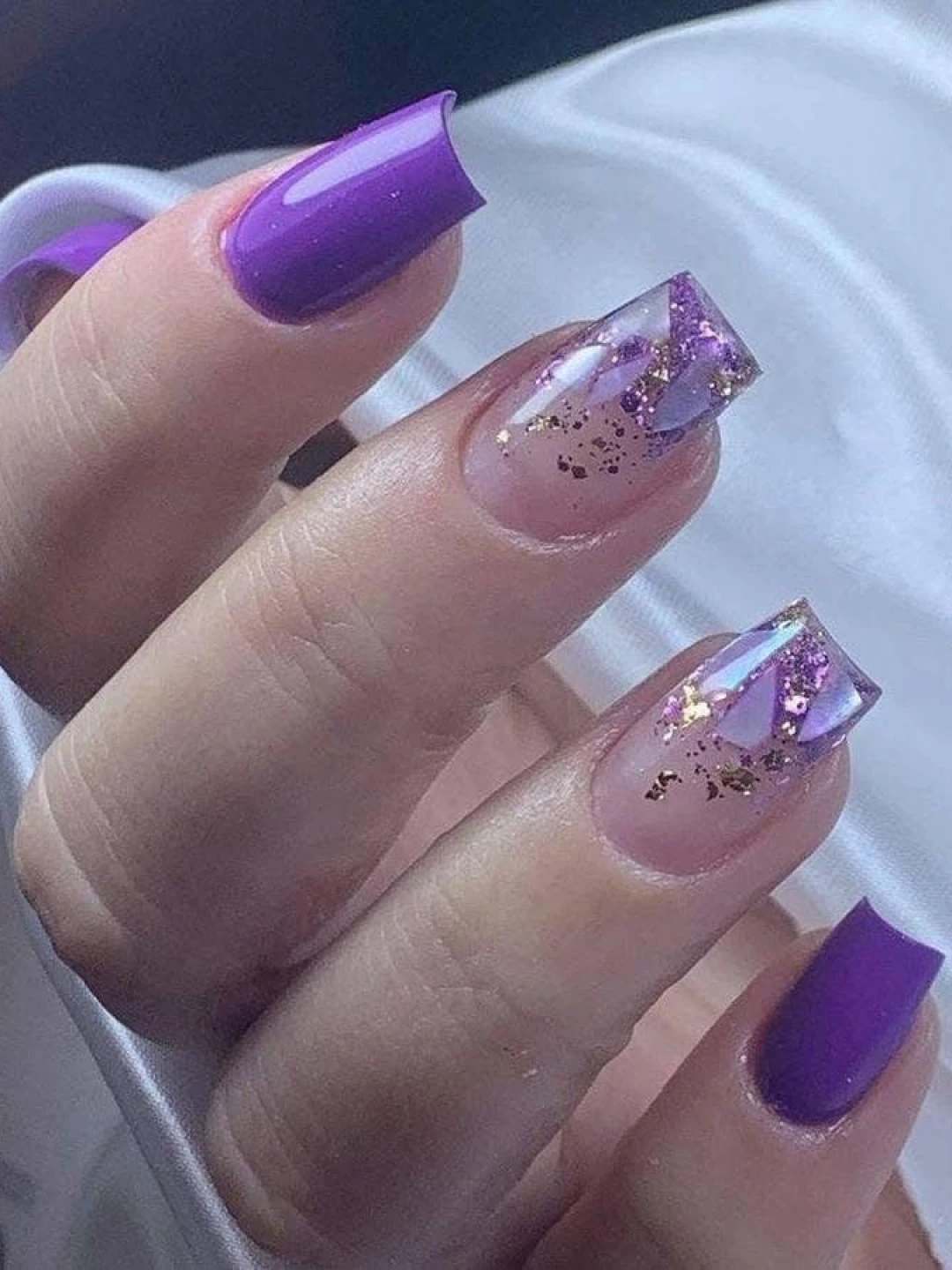unhas de gel oval