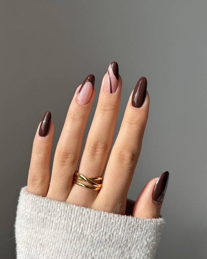 unhas decoradas cor marrom