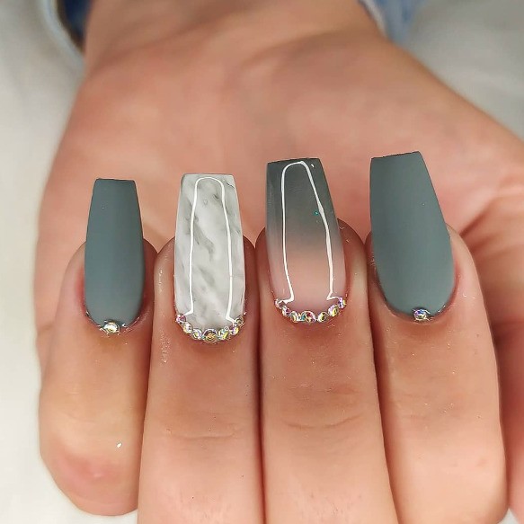 ideias de unhas decoradas delicadas para casamento