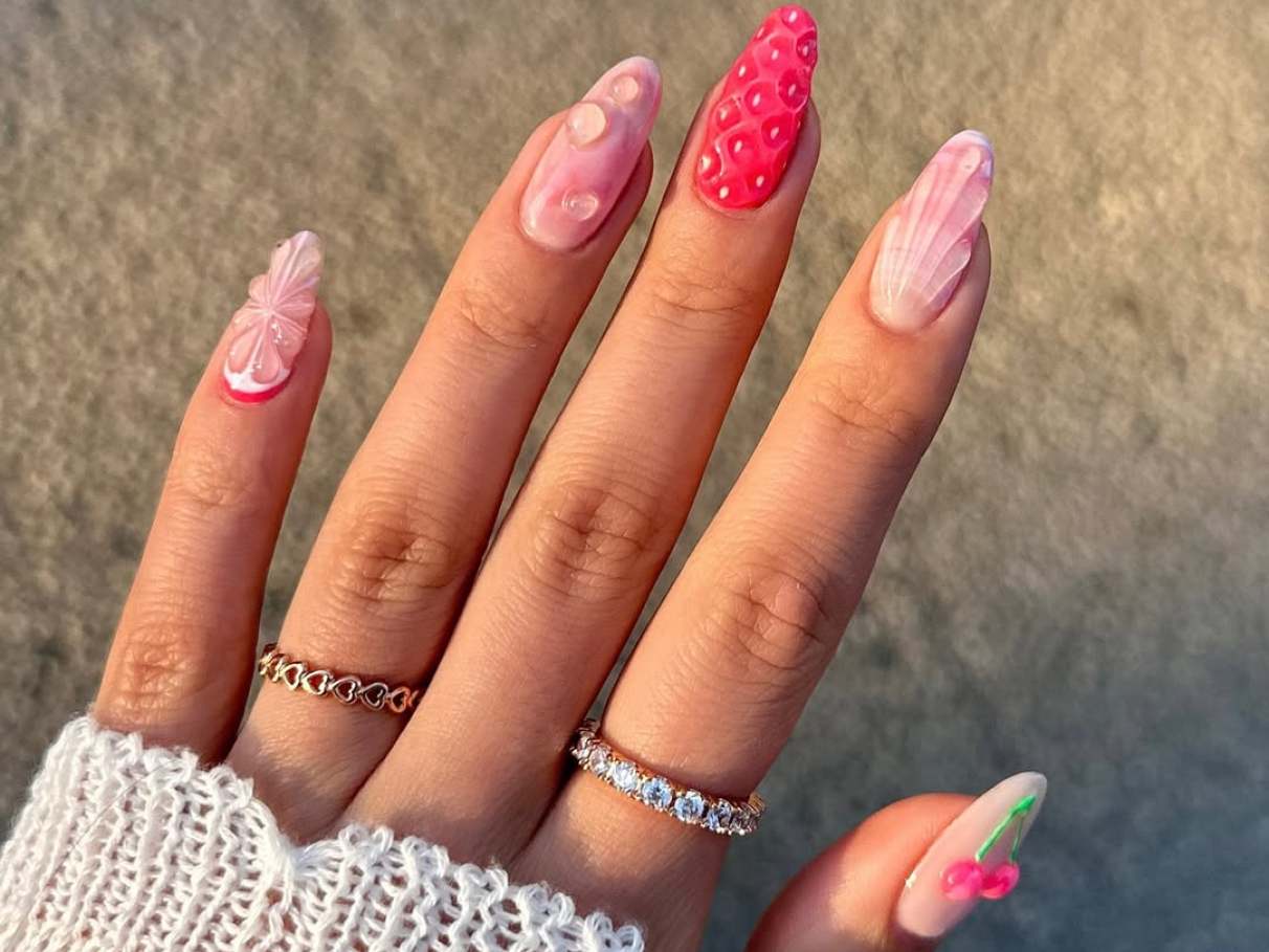 unhas de gel baby boomer