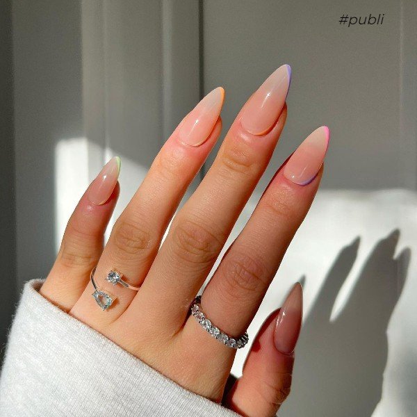 tendência unhas luxo silencioso