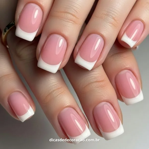 unhas com francesinha fina