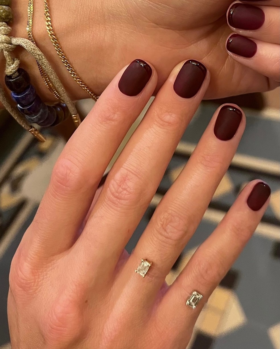 Unhas elegantes 2025 joias