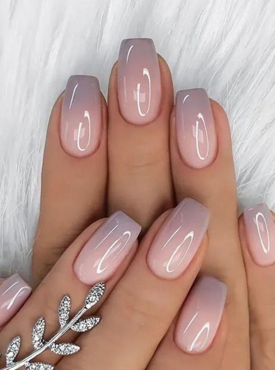 unhas de gel elegantes
