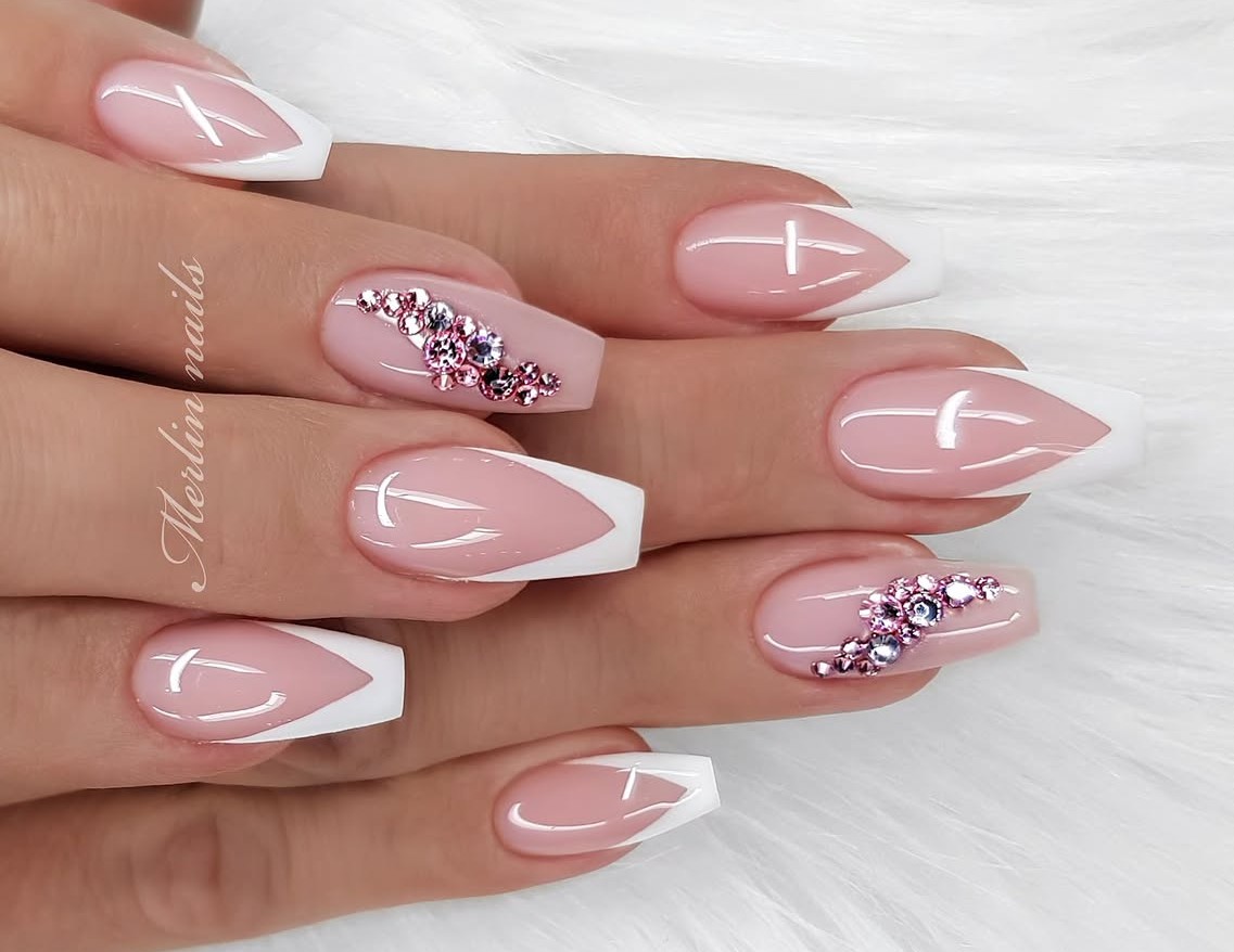 unhas em gel sofisticadas