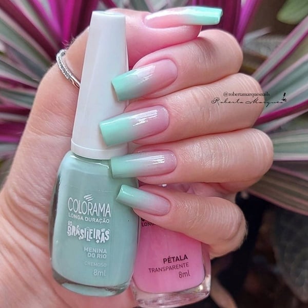 unhas glitter vs pedrarias carnaval