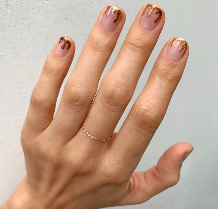 Unhas curtas vermelhas Ano Novo