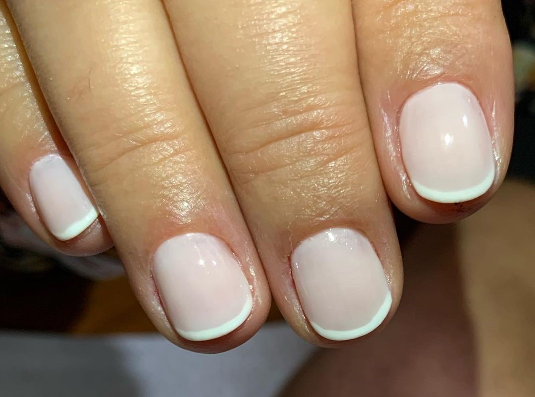 unhas redondas curtas decoradas