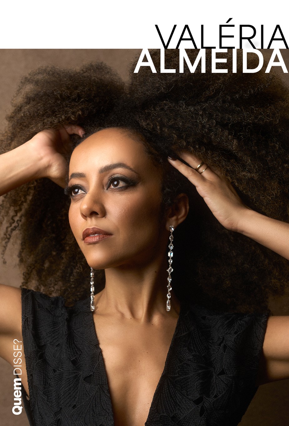 Crochê de luxo no SPFW: A tendência que Valéria Almeida da TV Globo usa