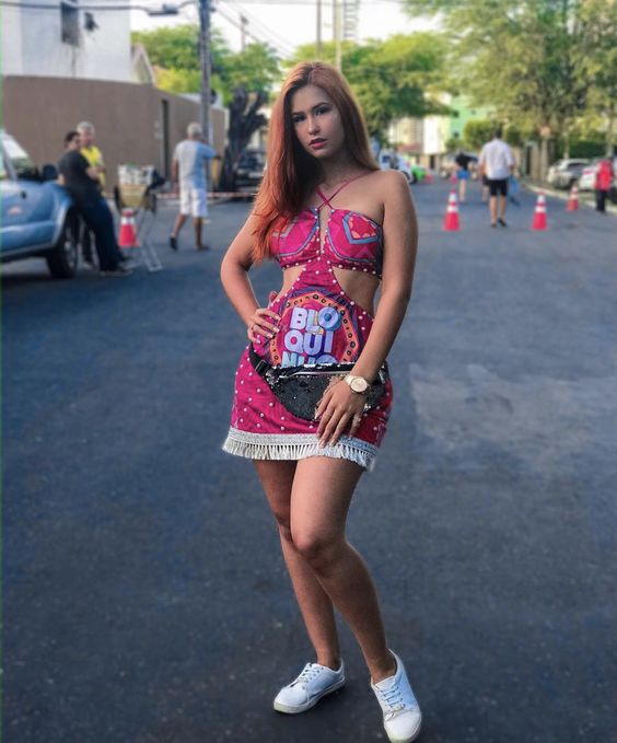 vestido frente única abadá