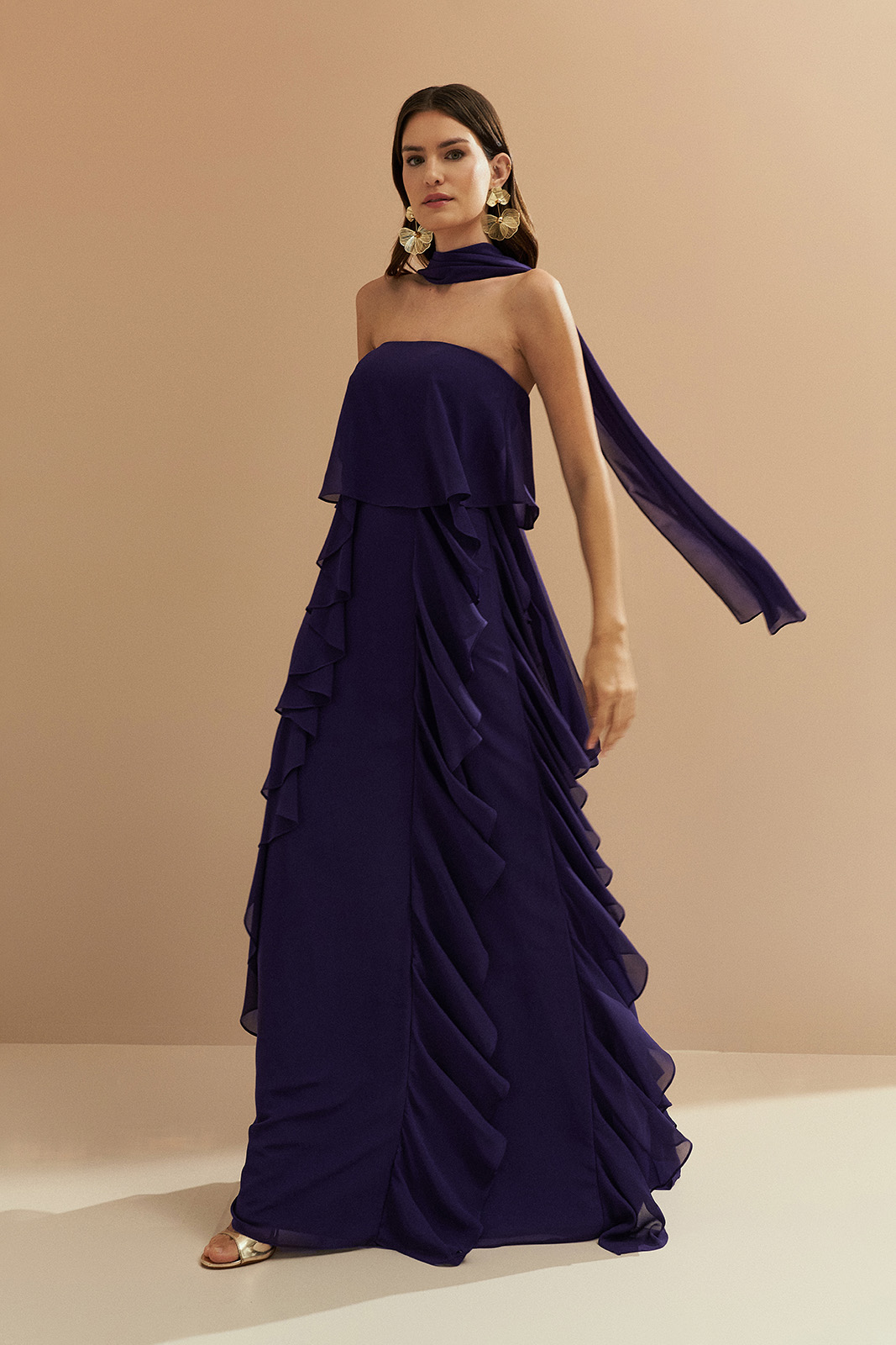 Guia completo de tecidos para vestidos de festa em 2025