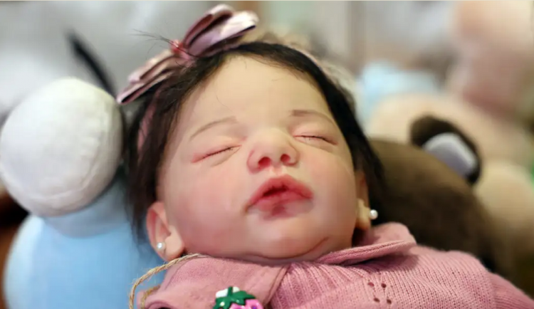 videos de bonecas que parecem bebe de verdade